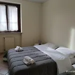 Casa Mami Luxury Big Hause Apartament *